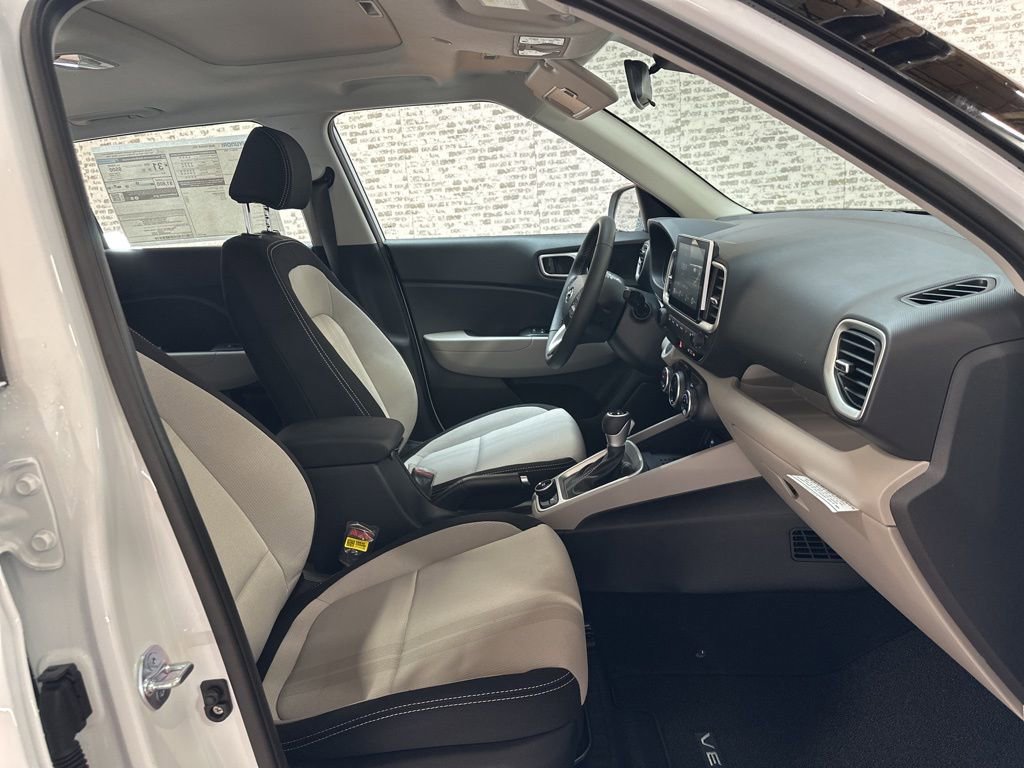 New 2026 Hyundai Venue SEL image 11