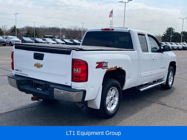 Used 2011 Chevrolet Silverado 1500 LT w/ All-Star Edition AWD/4WD image 4