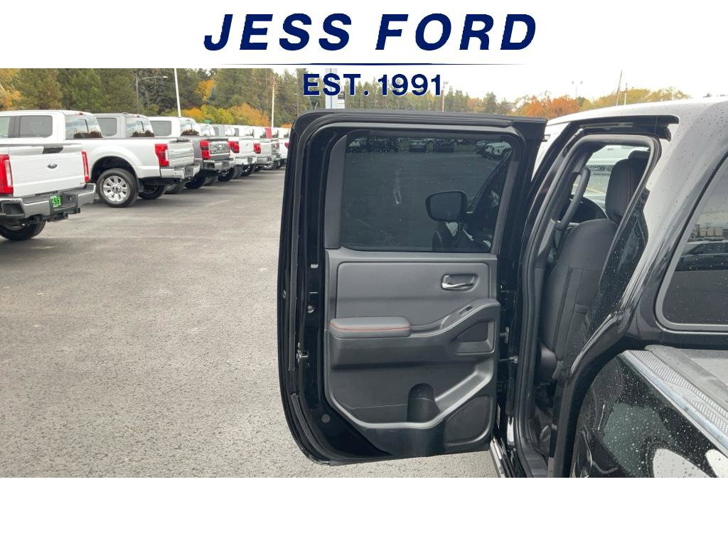 Used 2022 Nissan Frontier PRO-4X w/ Off-Road Protection Package image 13