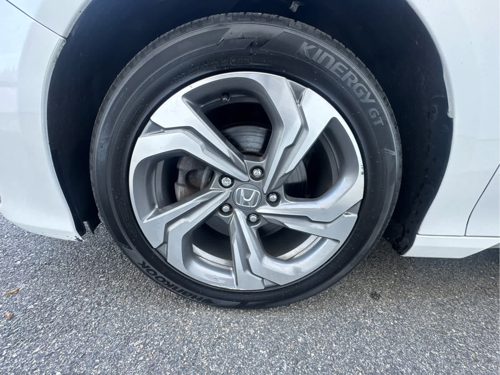 Used 2020 Honda Accord EX-L image 10