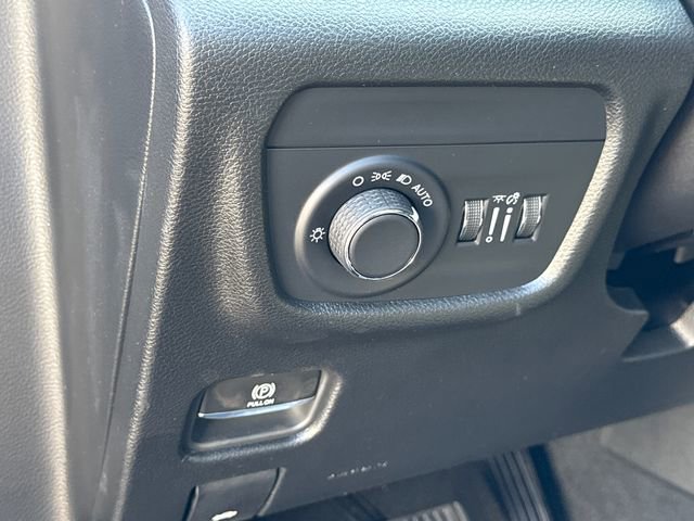 New 2025 Jeep Grand Cherokee L Altitude image 14