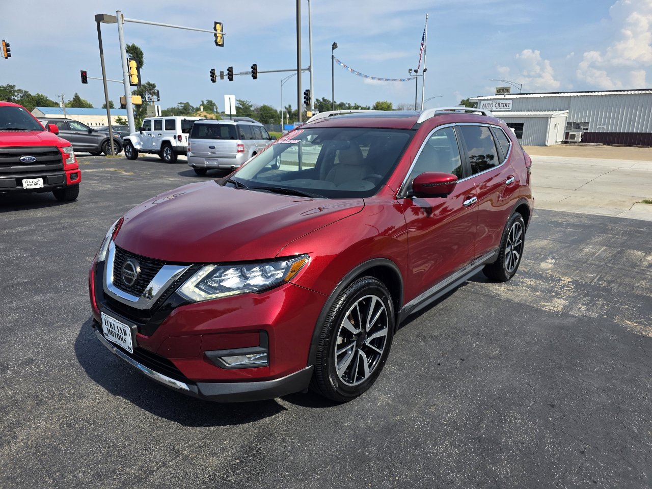 Used 2020 Nissan Rogue SL w/ Premium Package image 2