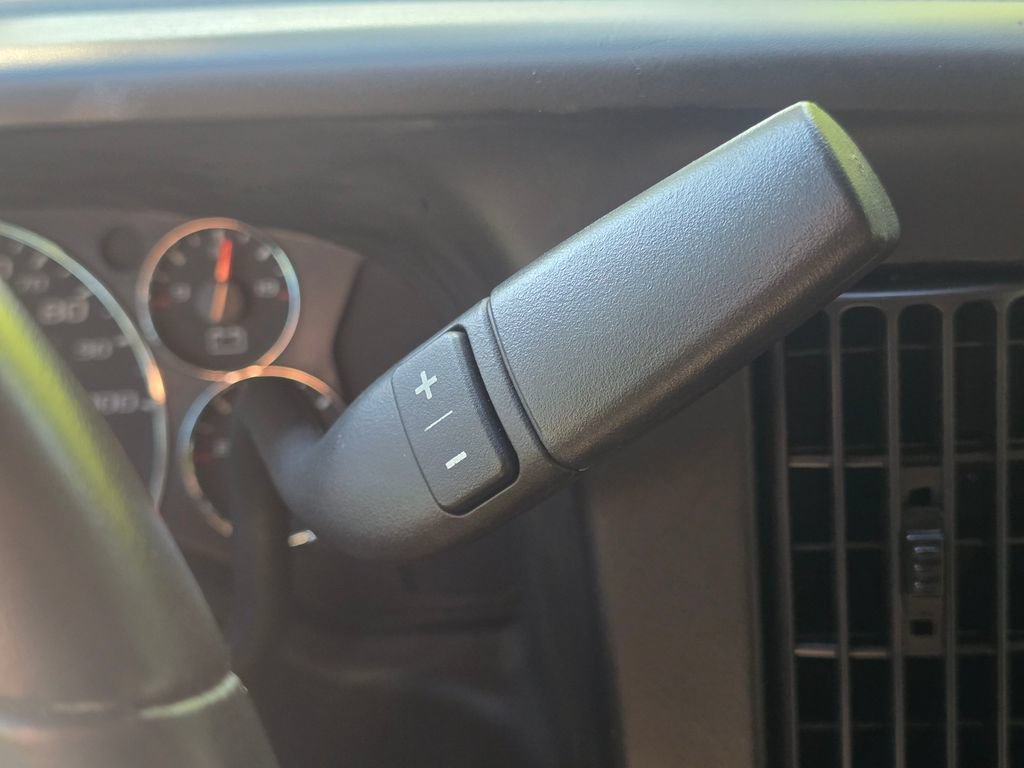 Used 2017 Chevrolet Express 2500 LS RWD image 32