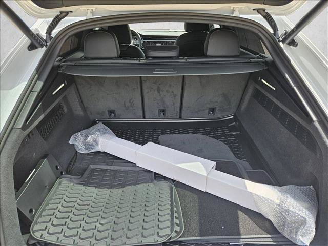 New 2026 Audi Q8 Premium Plus AWD/4WD image 24