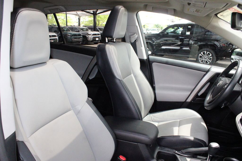 Certified 2017 Toyota RAV4 Limited AWD/4WD image 40