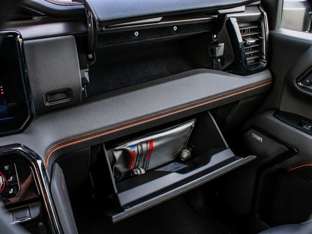 Used 2024 GMC Sierra 3500 AT4 w/ AT4 Premium Plus Package image 18