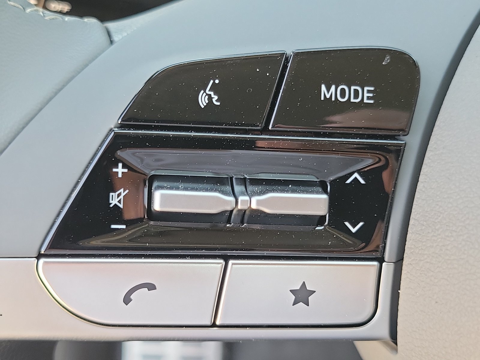 New 2026 Hyundai Elantra Sport FWD image 8