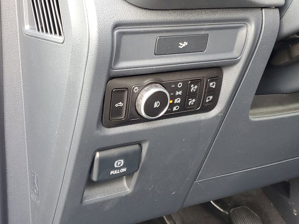Used 2026 Ford F150 XLT w/ Equipment Group 302A MID AWD/4WD image 13