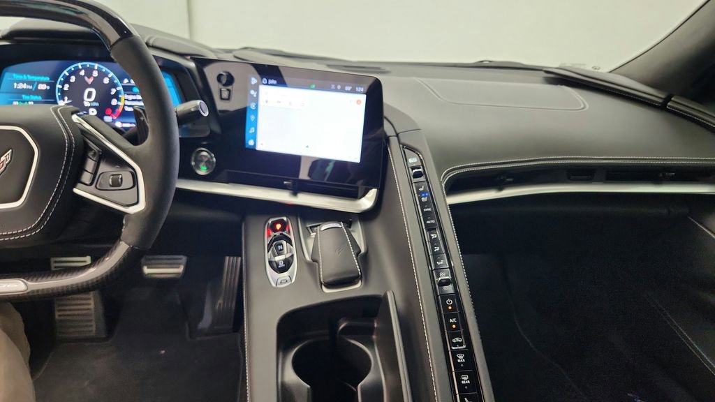 Used 2024 Chevrolet Corvette Z06 image 18