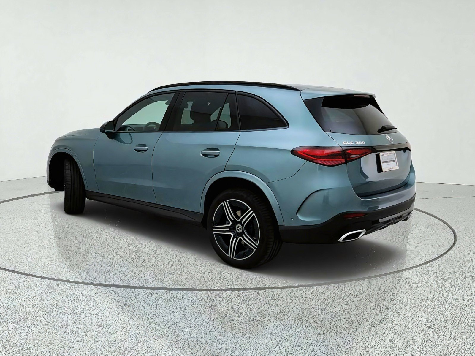 New 2027 Mercedes-Benz GLC 300 image 12