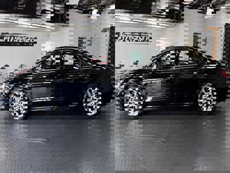 Used 2014 Audi S8 image 5