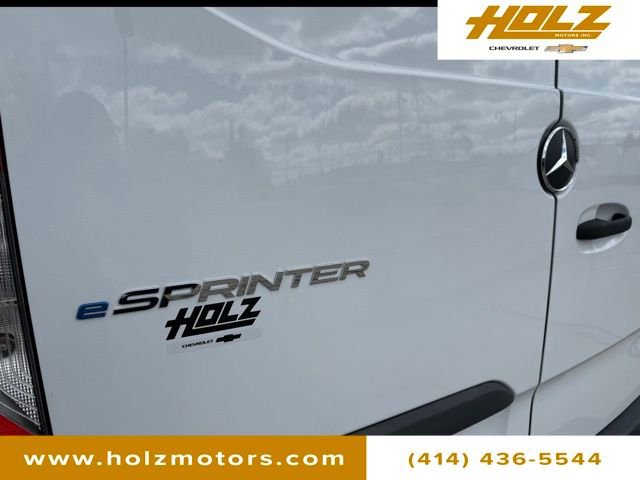 Used 2024 Mercedes-Benz eSprinter 170 Cargo image 6