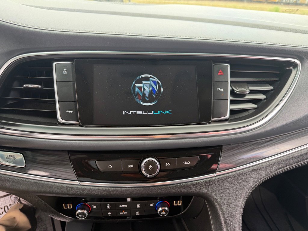 Used 2018 Buick Enclave Essence w/ Trailering Package FWD image 39