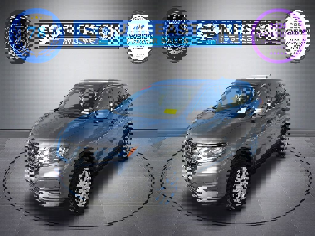 Used 2018 Nissan Rogue S image 1