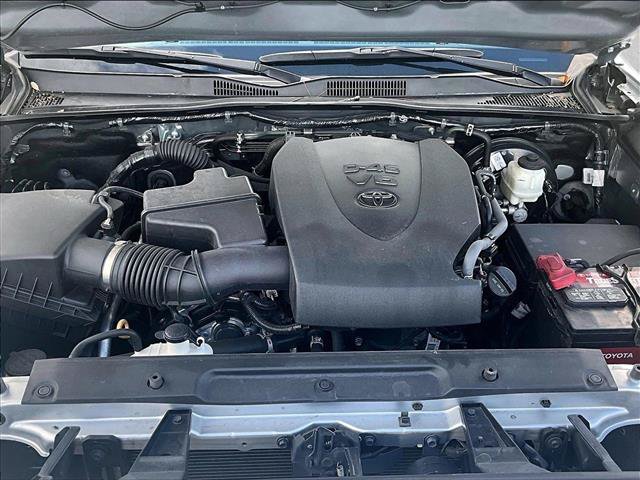 Used 2022 Toyota Tacoma TRD Sport w/ Technology Package RWD image 11