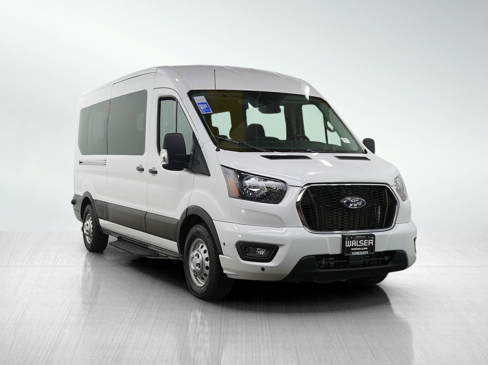 Used 2024 Ford Transit 350 XLT image 7