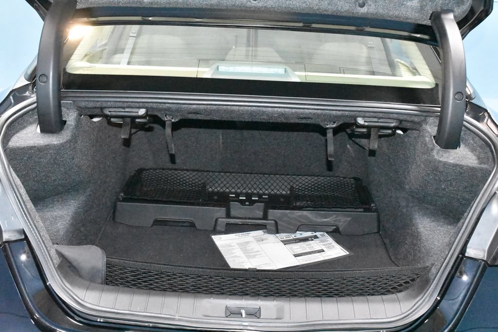 Certified 2023 Nissan Maxima Platinum w/ Sport Mat Group FWD image 28
