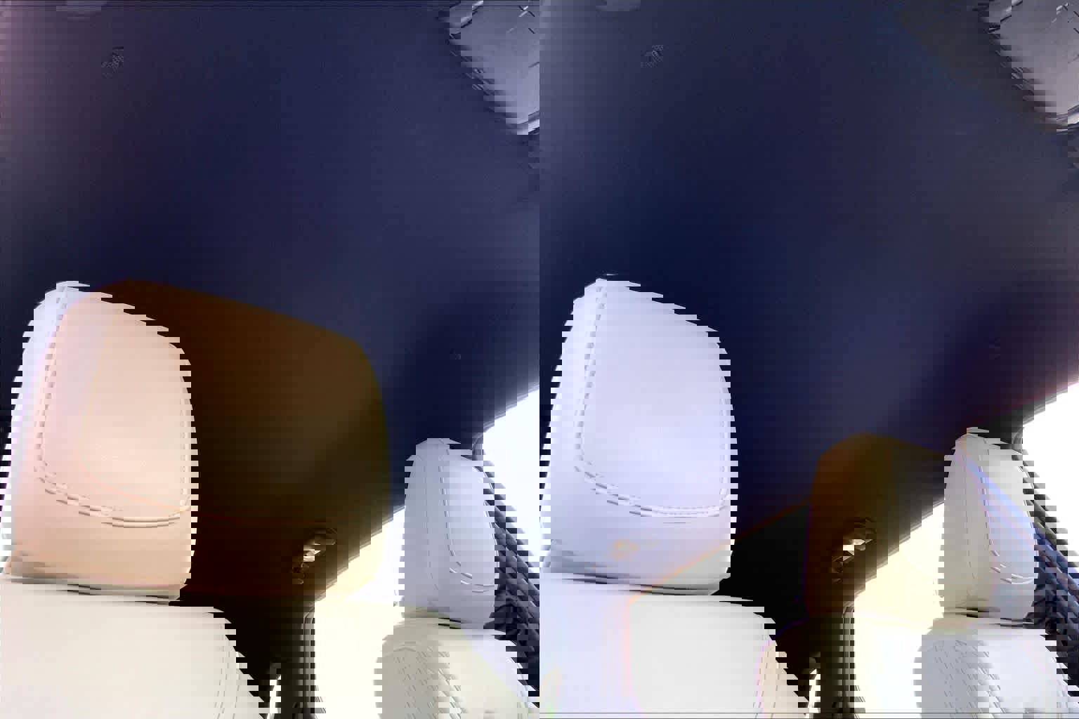 Used 2018 Cadillac XT5 FWD image 13