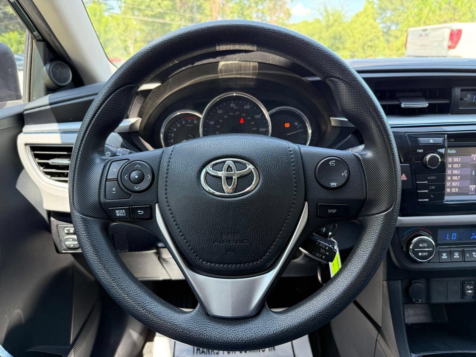 Used 2014 Toyota Corolla LE FWD image 24