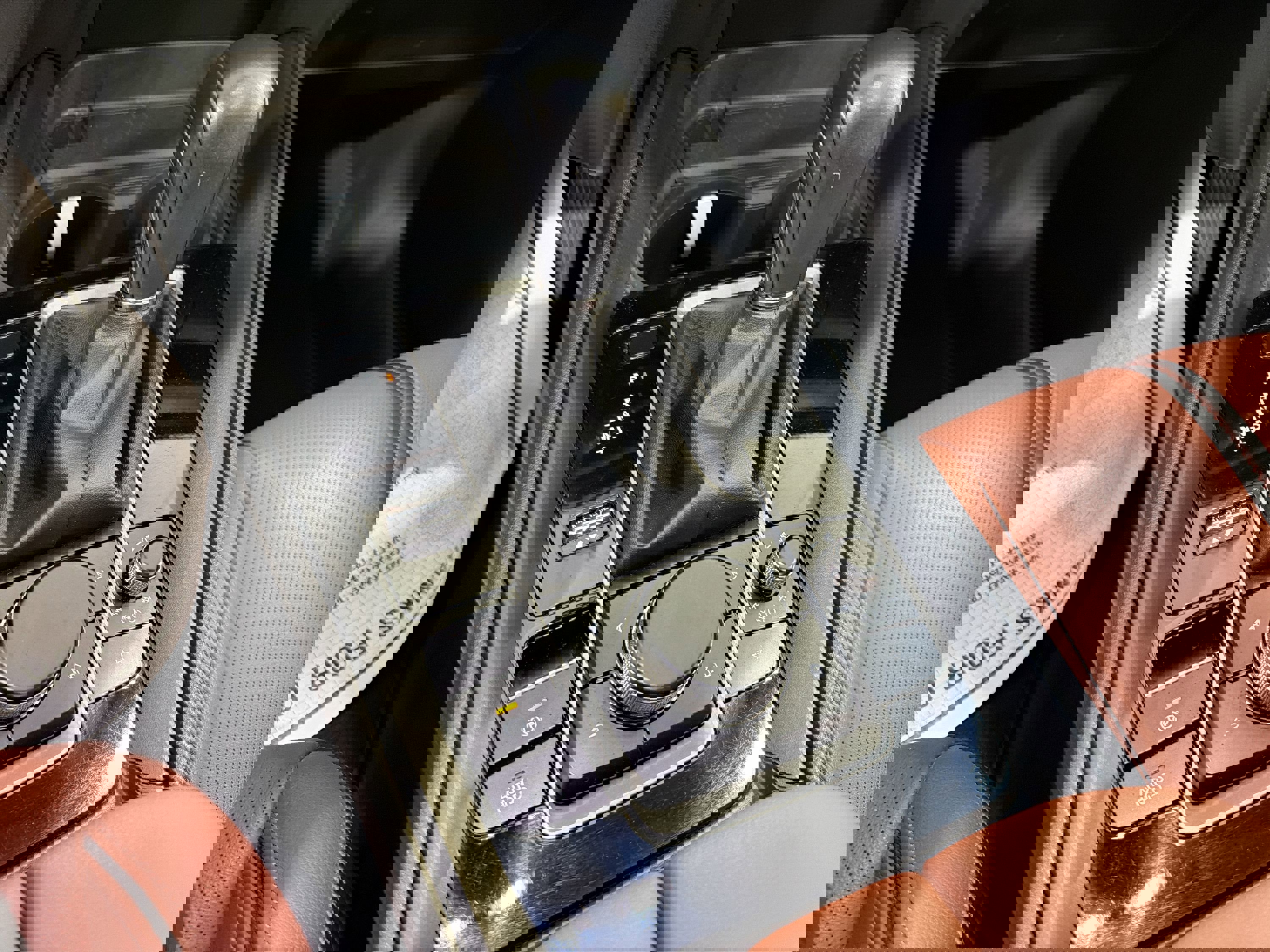 Used 2024 MAZDA CX-50 AWD 2.5 Turbo image 20