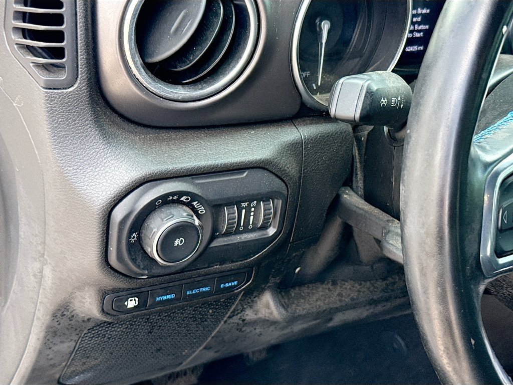 Certified 2021 Jeep Wrangler Unlimited Rubicon 4xe w/ Safety Group AWD/4WD image 12
