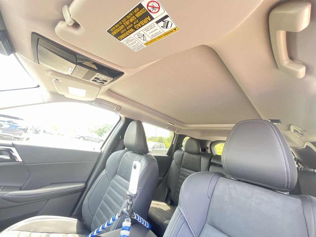 Used 2025 Mitsubishi Outlander SE FWD image 22