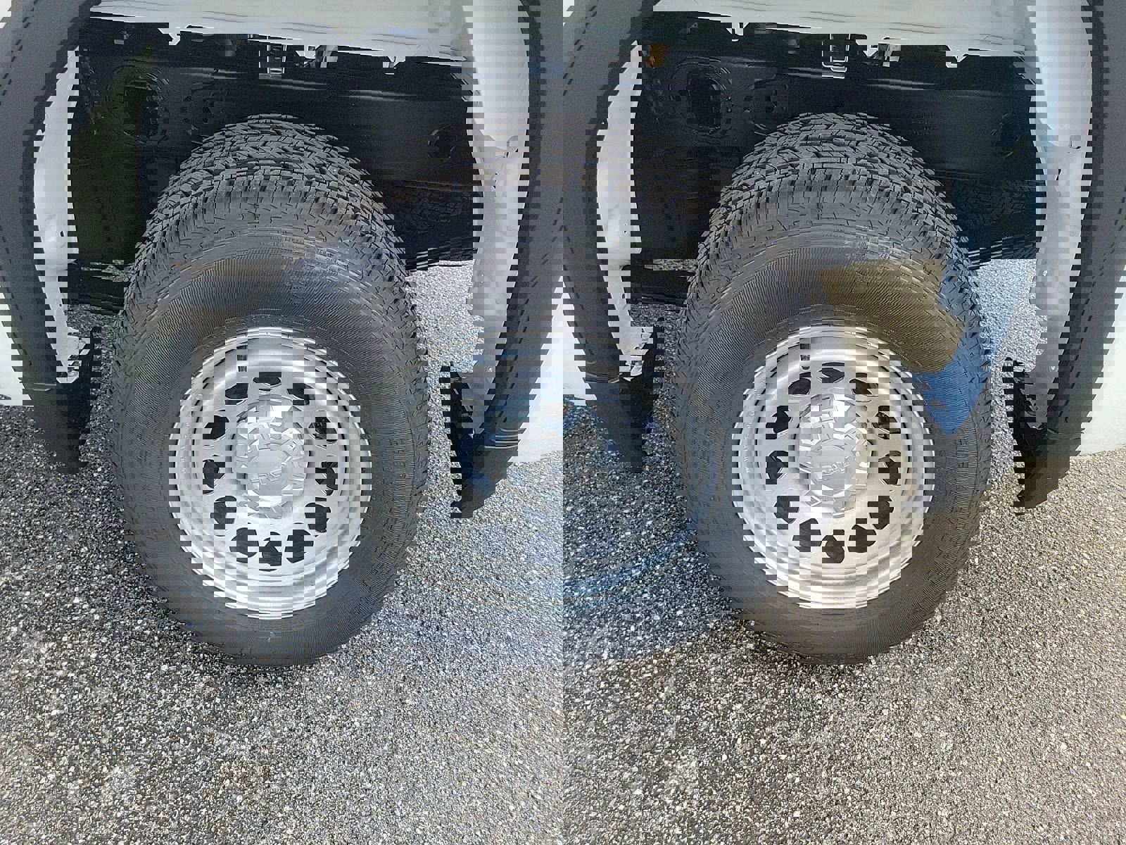 New 2026 GMC Sierra 1500 Pro w/ Pro Value Package image 13