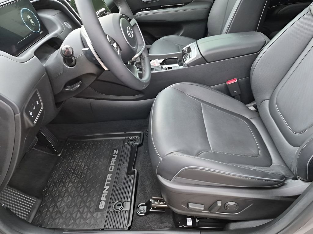 Used 2023 Hyundai Santa Cruz Limited image 31