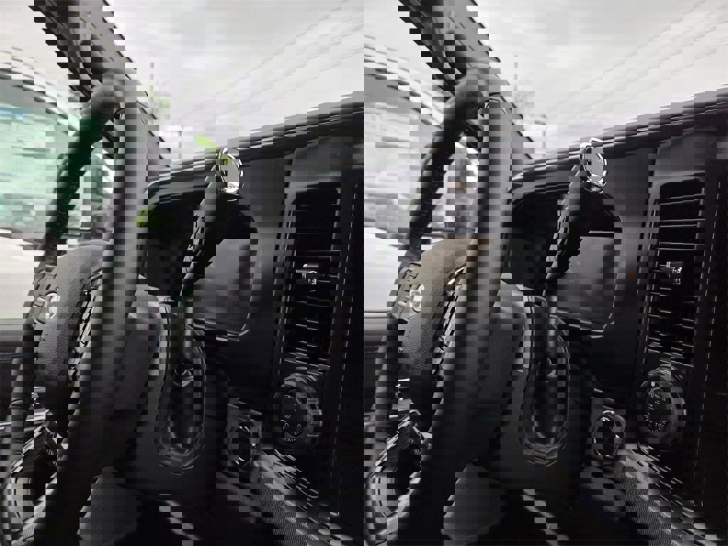 New 2025 Ford F350 Platinum image 10