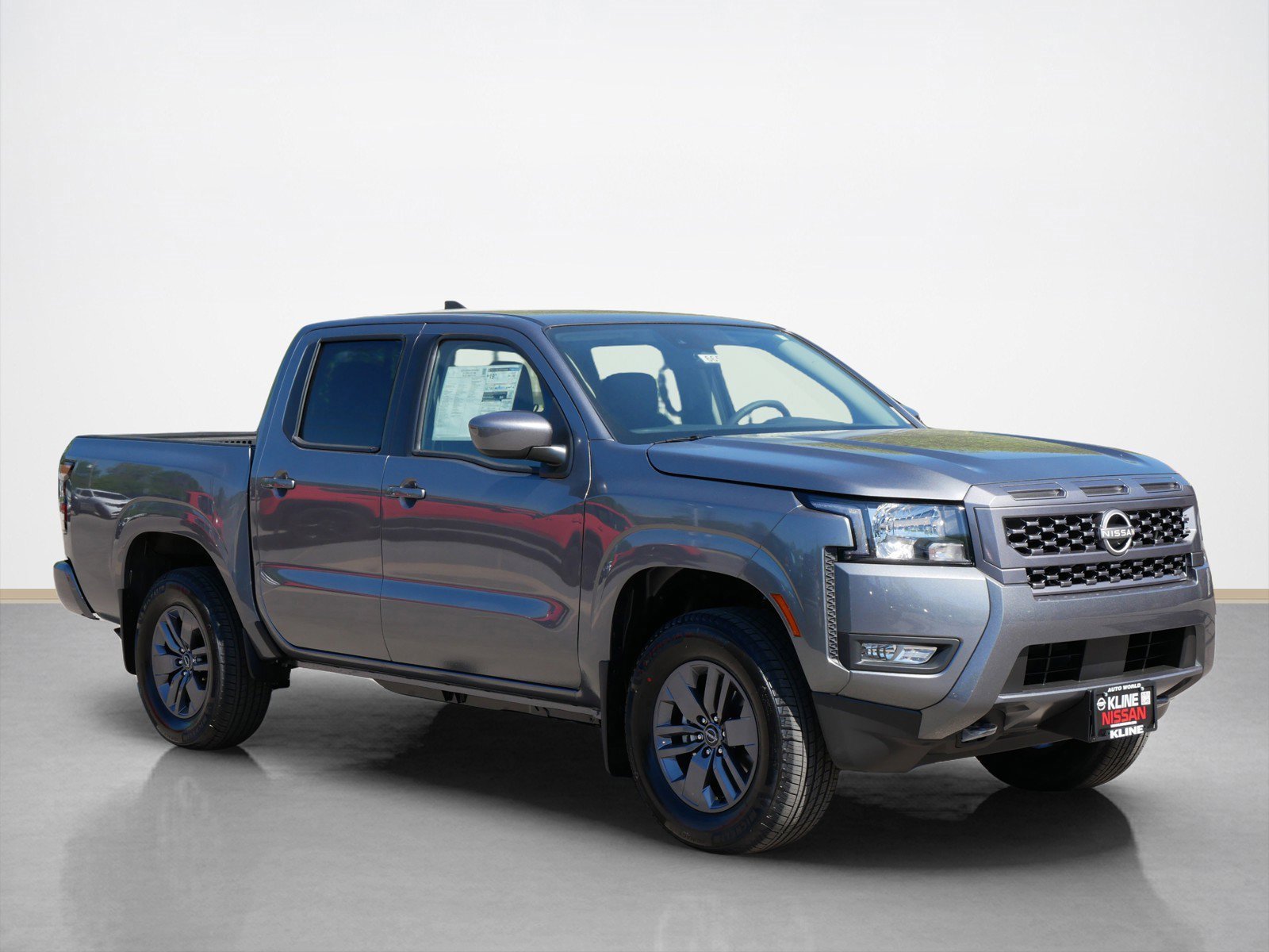 New 2025 Nissan Frontier SV w/ SV Convenience Package