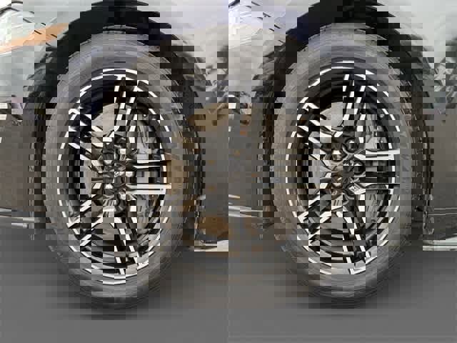 Used 2023 Ford Mustang GT Premium image 9