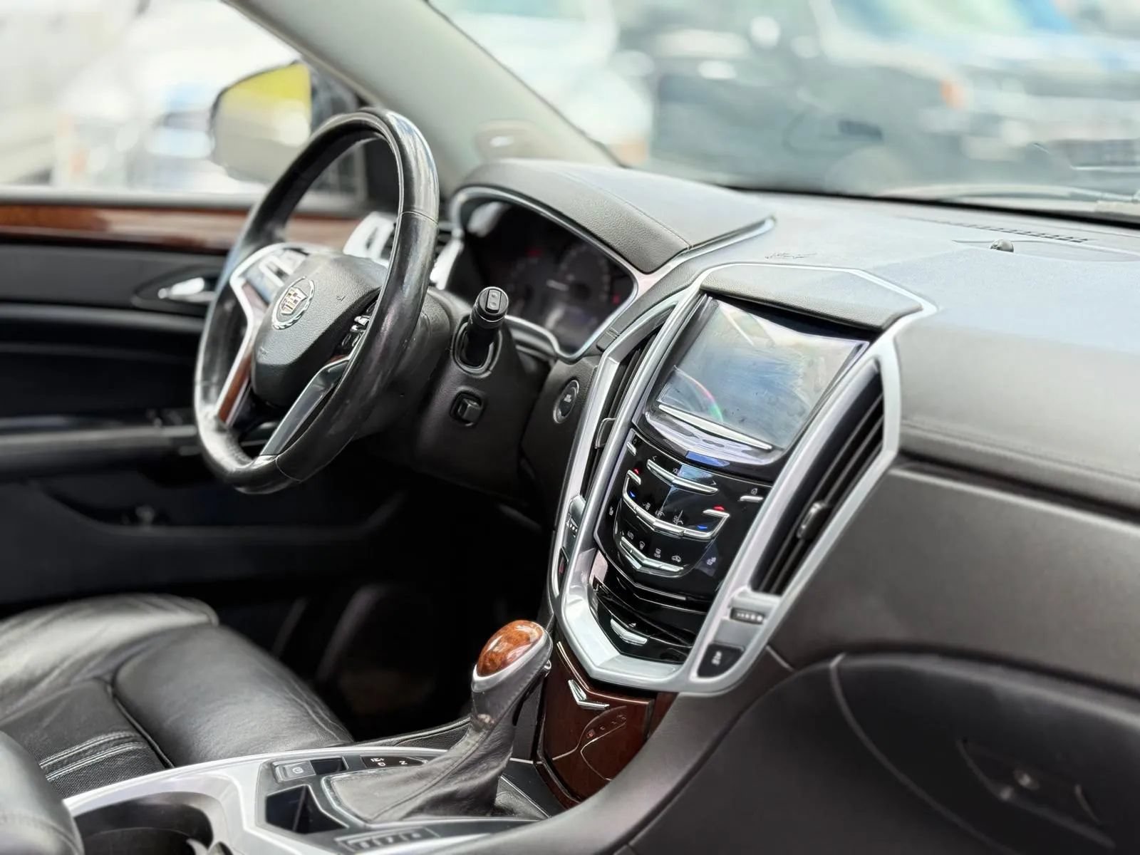 Used 2013 Cadillac SRX Luxury w/ Driver Awareness Package AWD/4WD image 12