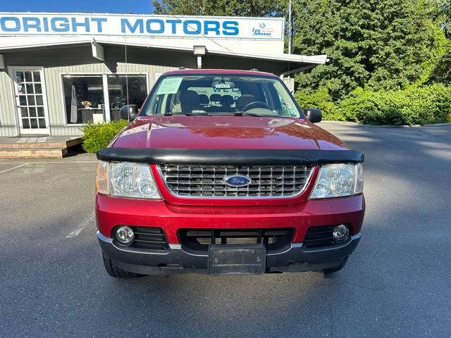 Used 2004 Ford Explorer XLT AWD/4WD image 2