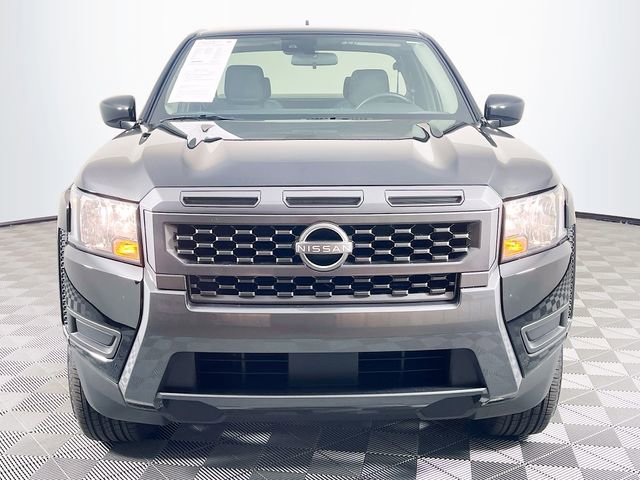 Used 2025 Nissan Frontier SV RWD image 3