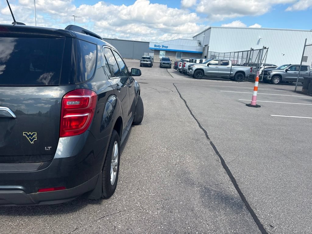 Used 2017 Chevrolet Equinox LT w/ True North Edition AWD/4WD image 9