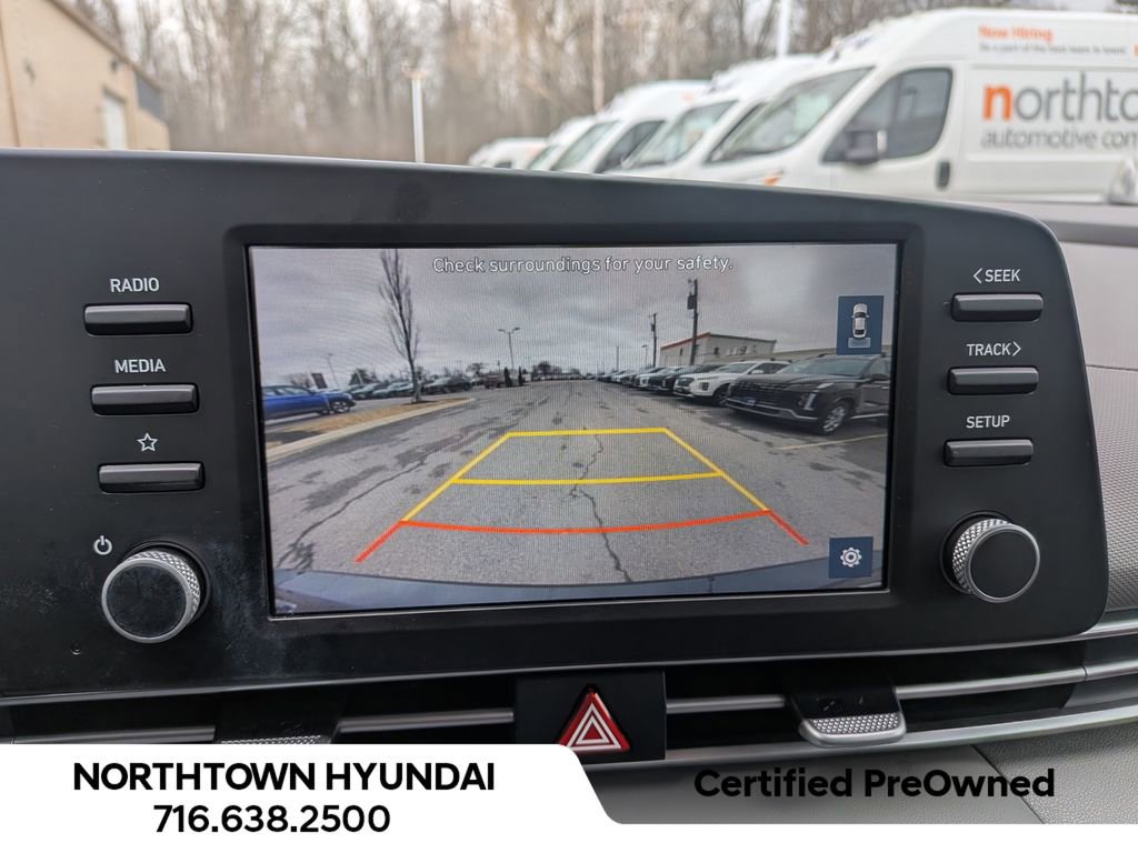 Certified 2023 Hyundai Elantra SE image 20