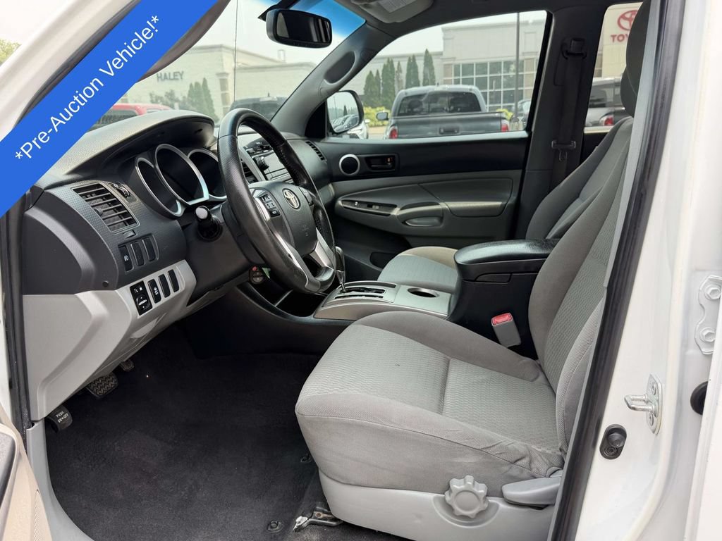 Used 2012 Toyota Tacoma PreRunner w/ SR5 Pkg RWD image 16