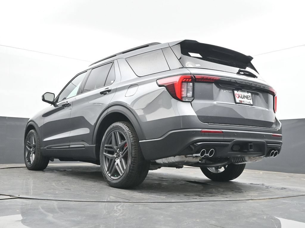 New 2026 Ford Explorer Platinum w/ LUX Leather Package AWD/4WD image 52