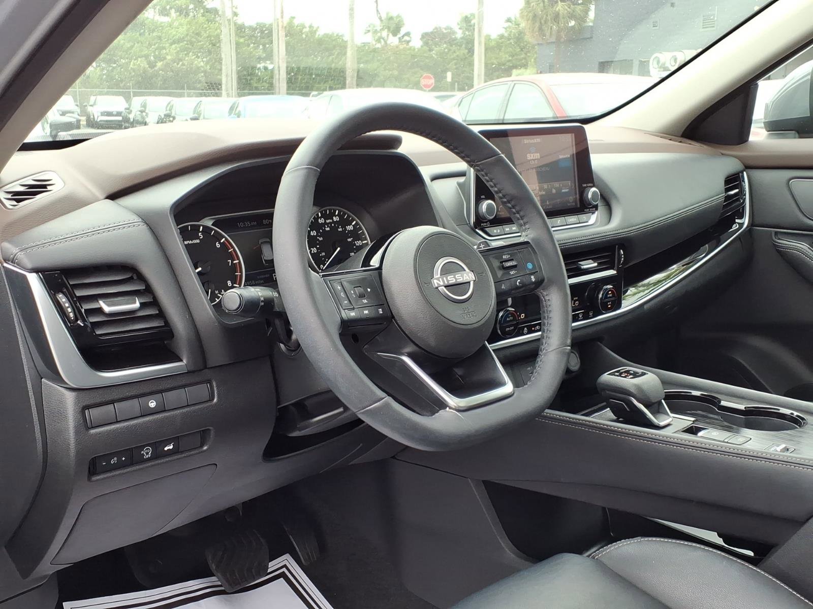 Certified 2023 Nissan Rogue SL image 14