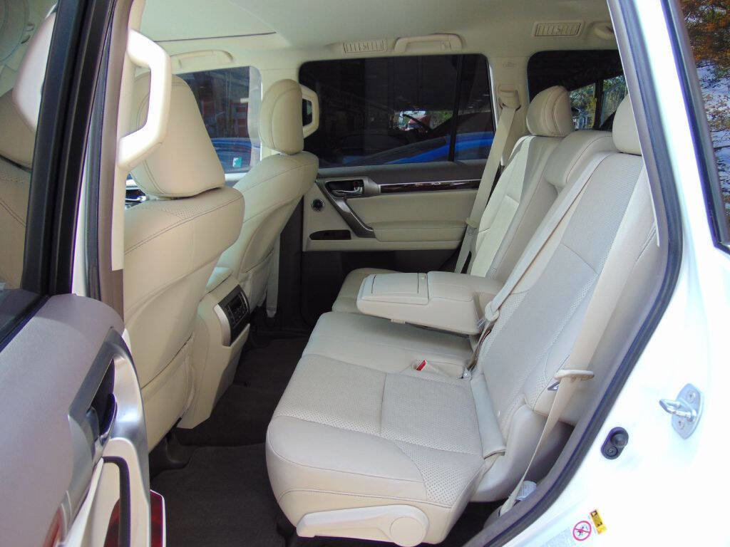 Used 2012 Lexus GX 460 Premium image 22