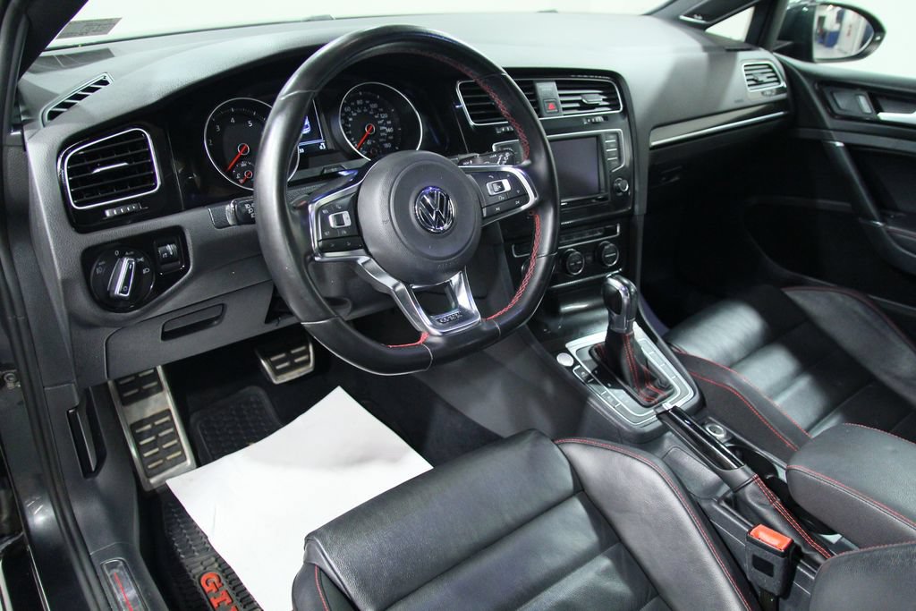 Used 2016 Volkswagen GTI 4-Door FWD image 17