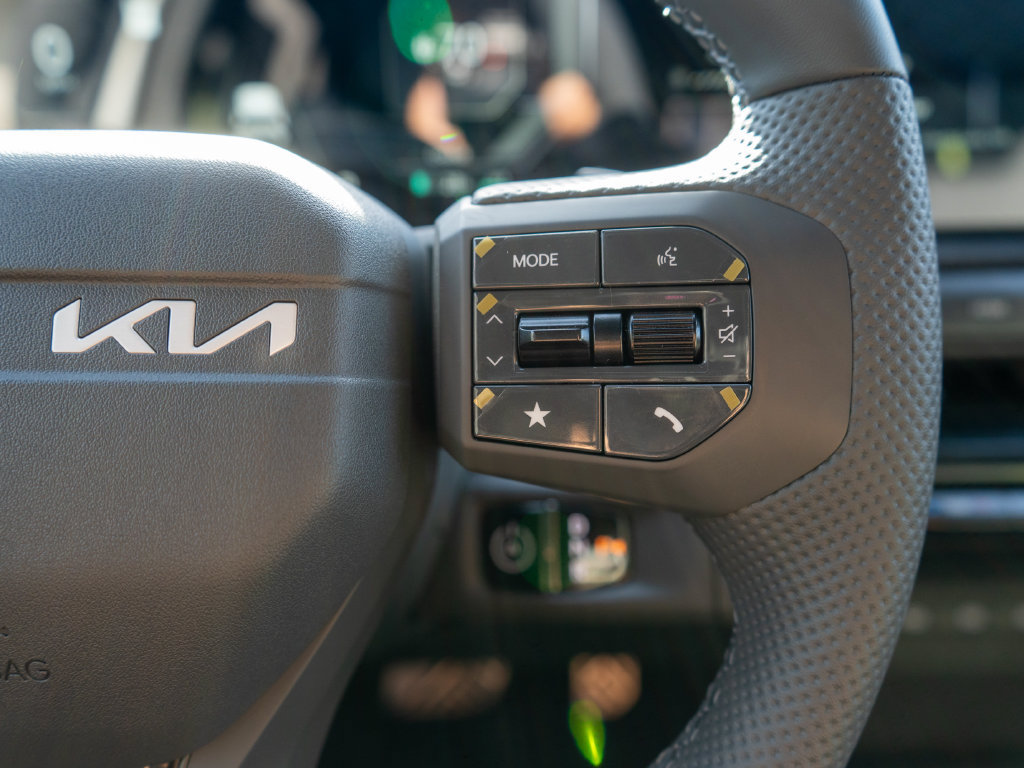 New 2027 Kia EV3 GT AWD/4WD image 21