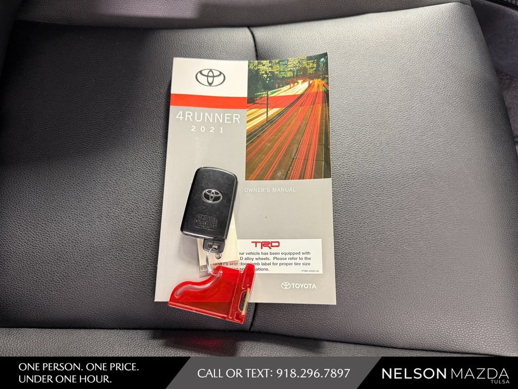 Used 2021 Toyota 4Runner Venture w/ Moonroof Package AWD/4WD image 48
