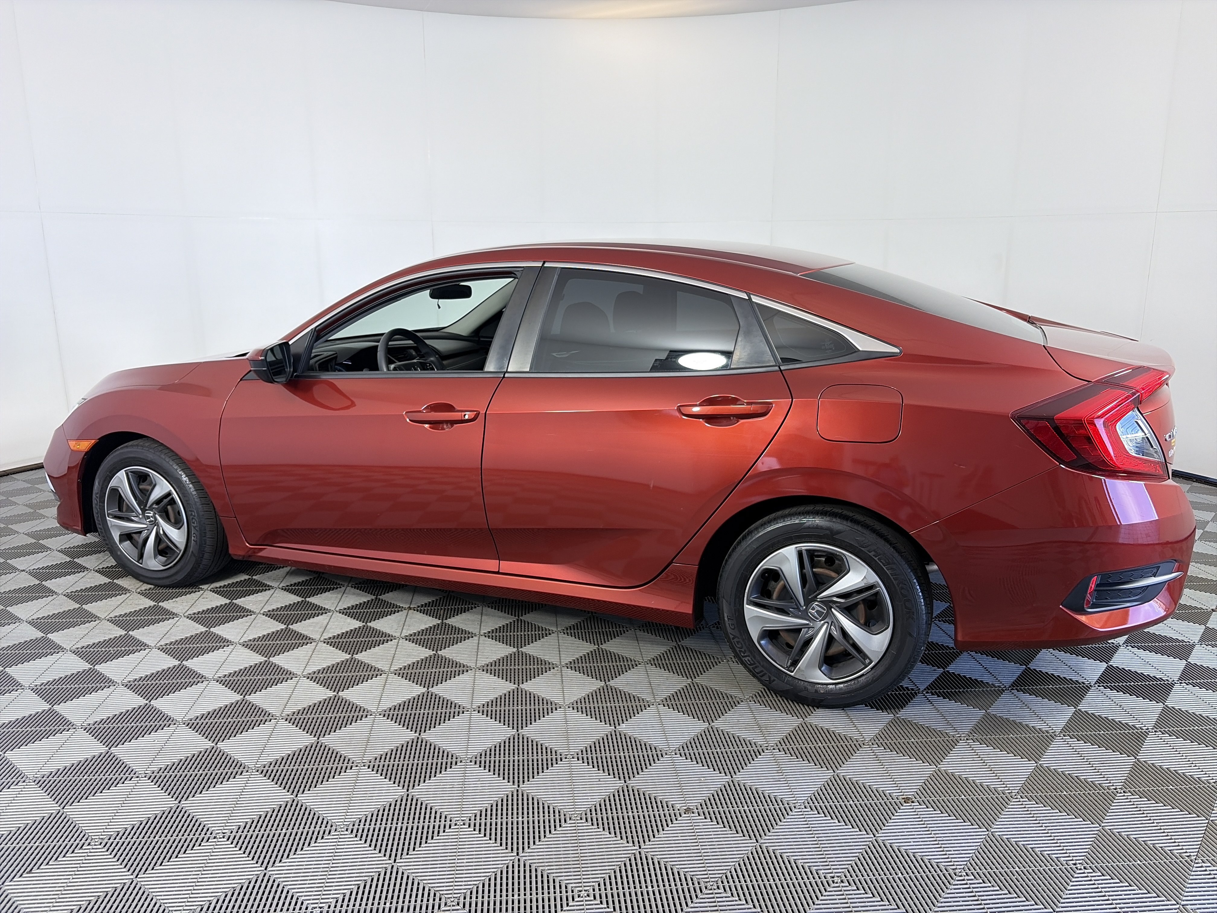 Used 2021 Honda Civic LX image 8