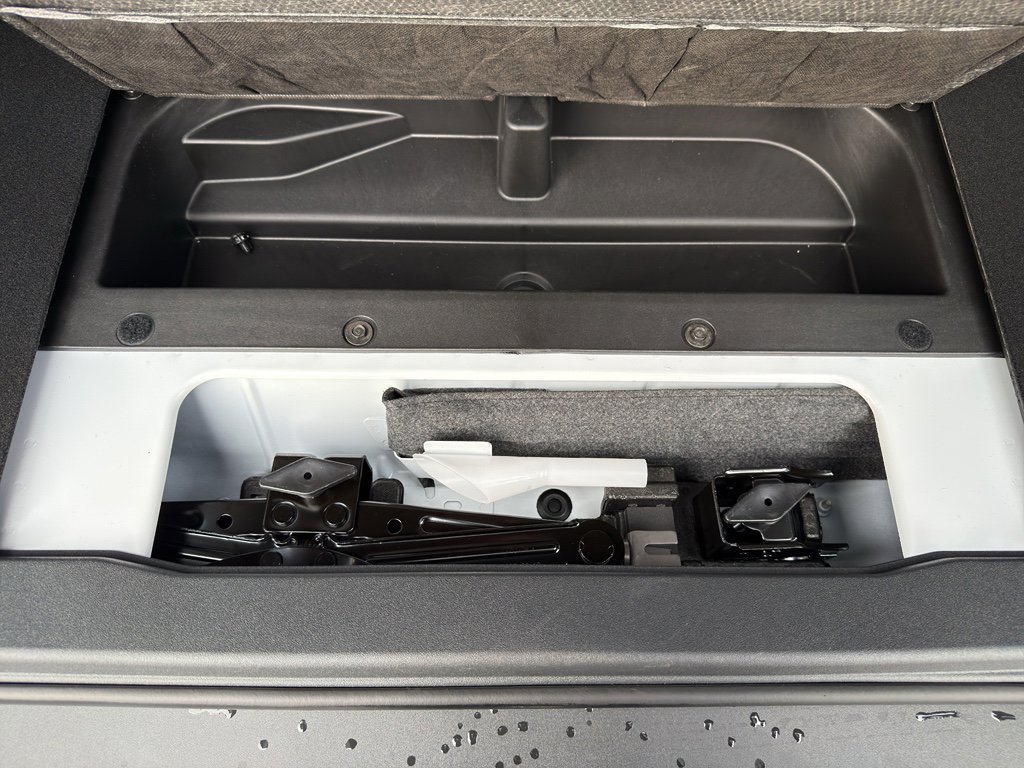 New 2025 Ford Bronco Badlands image 27