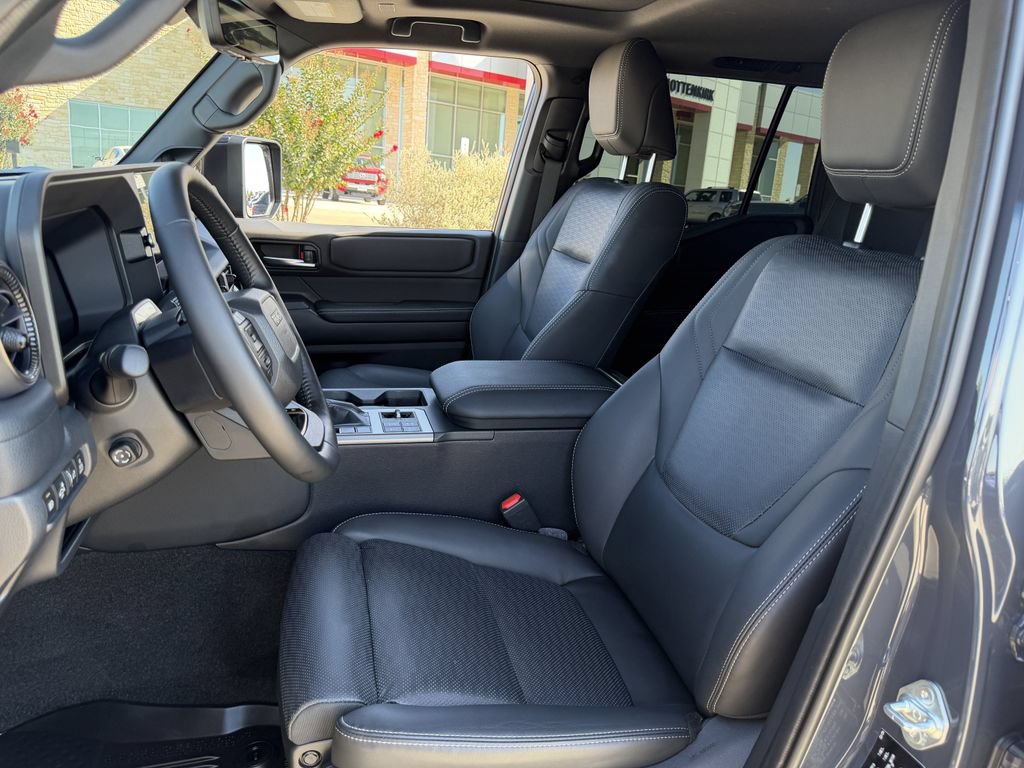 Used 2026 Toyota Land Cruiser w/ Premium Package AWD/4WD image 25