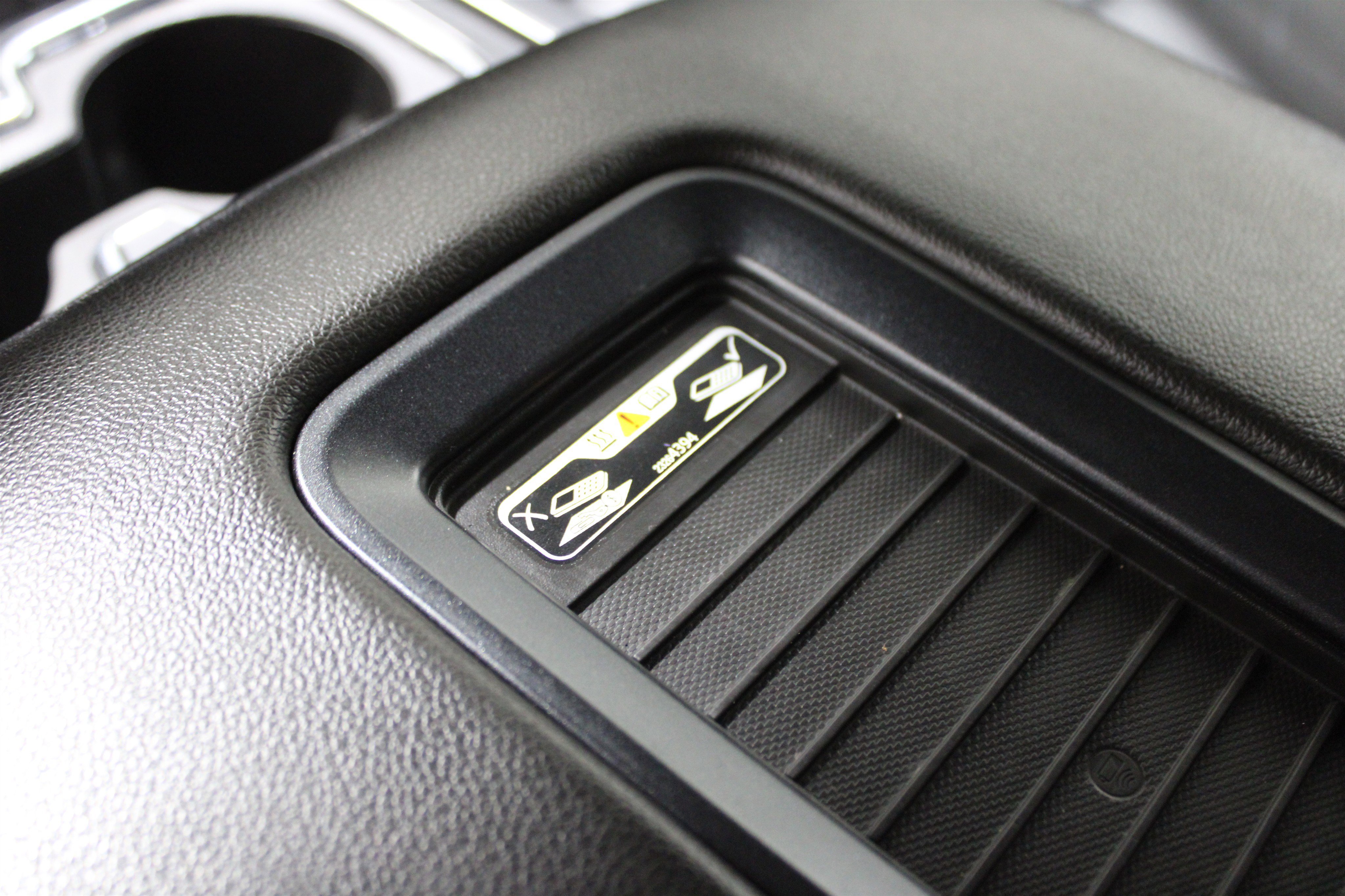 Used 2018 Chevrolet Silverado 1500 LTZ Z71 w/ LTZ Plus Package image 21