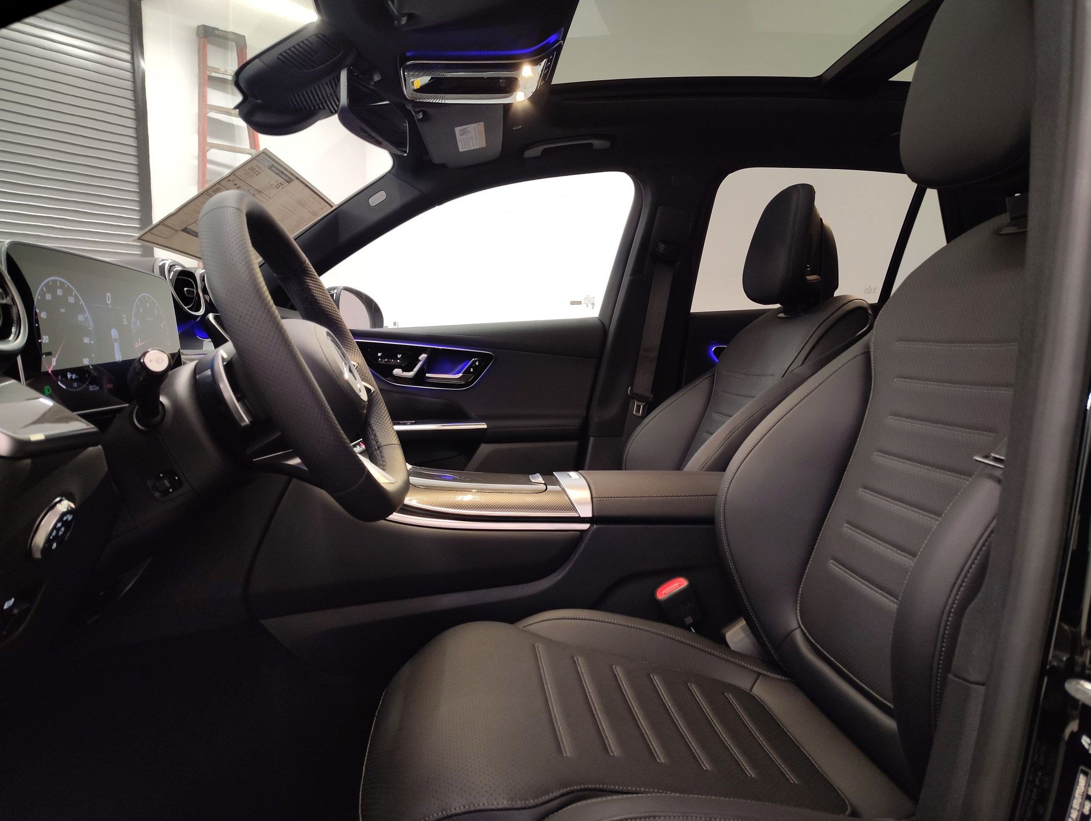 Used 2026 Mercedes-Benz GLC 300 image 21