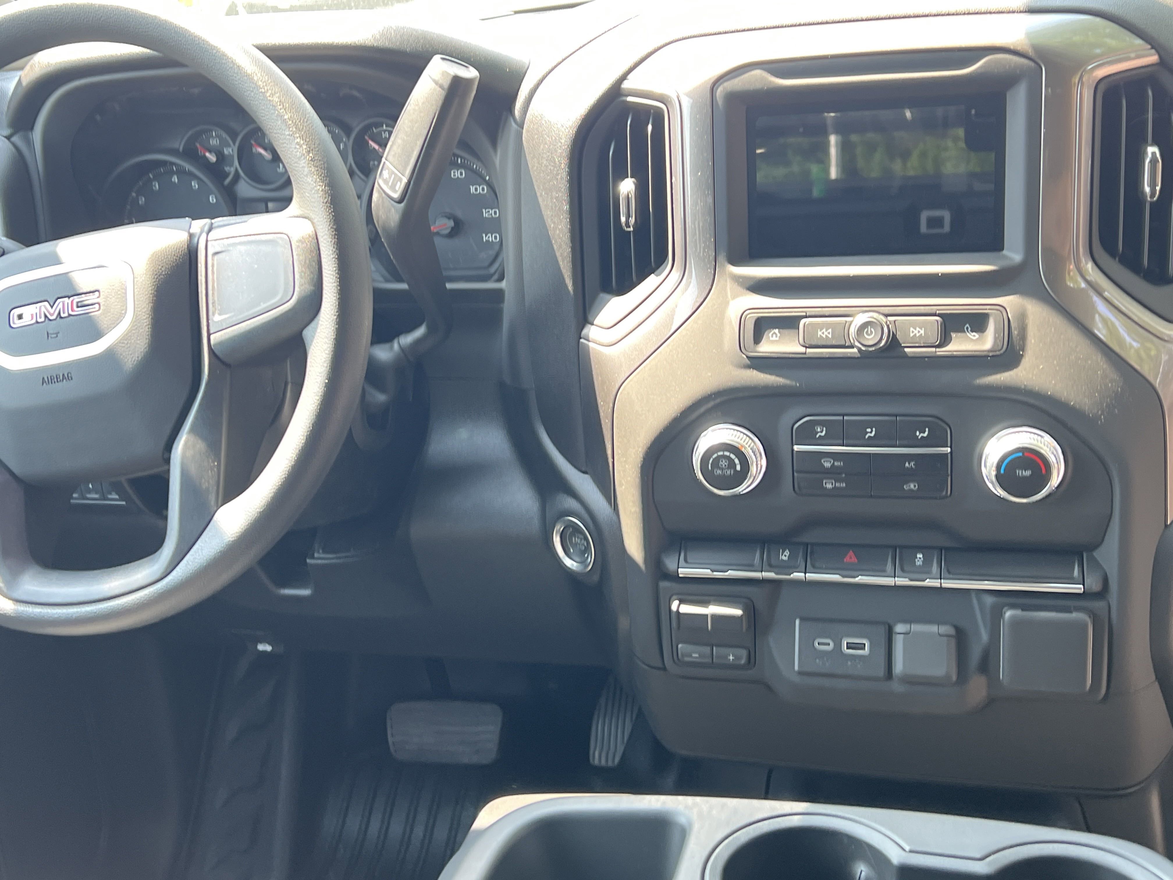 New 2025 GMC Sierra 3500 Pro w/ Convenience Package image 25