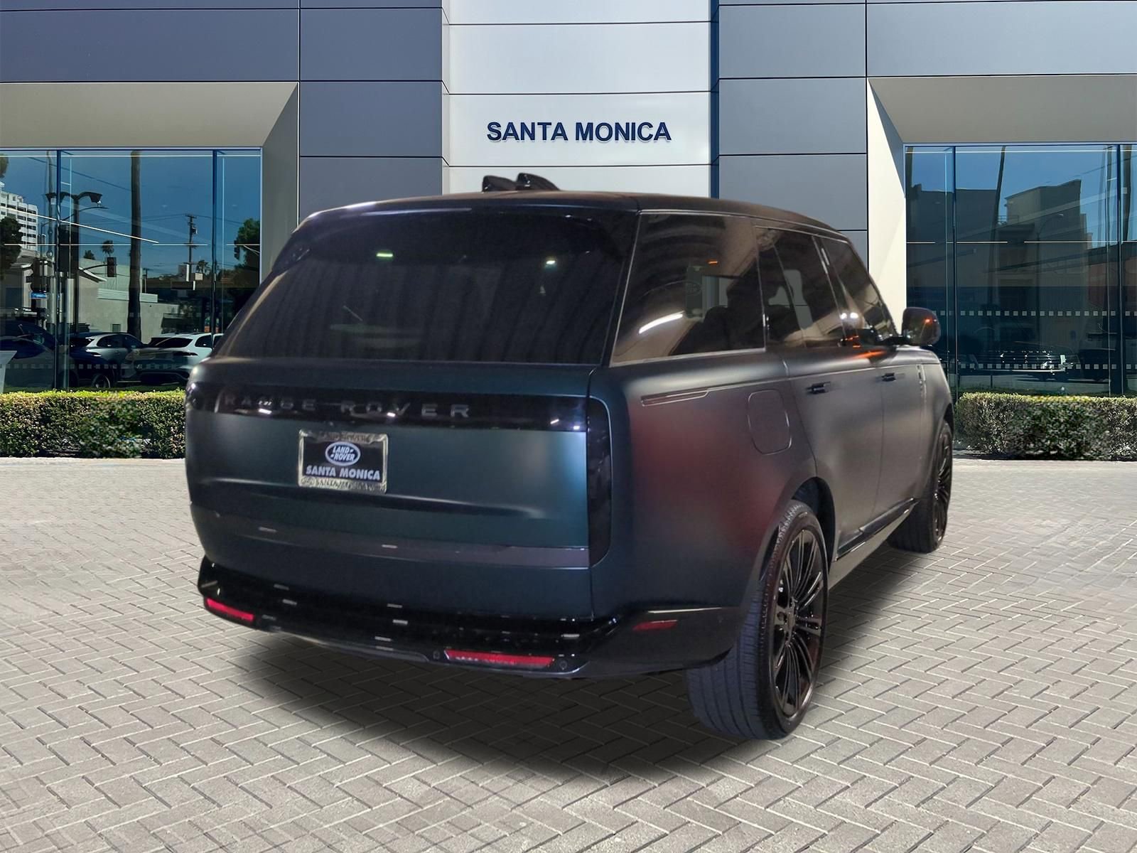 New 2026 Land Rover Range Rover SE AWD/4WD image 5